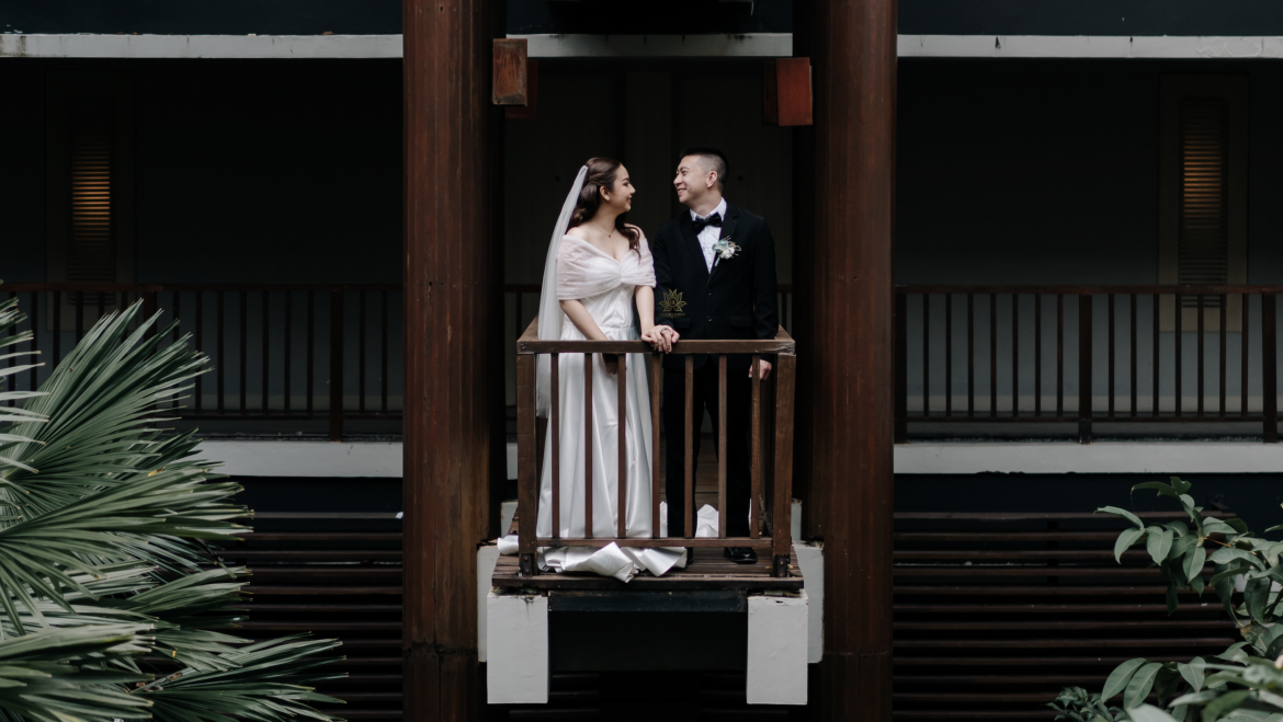 Panduan Pose Foto Wedding Natural & Elegan untuk Pengantin