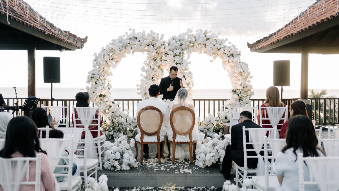 Decorated with Dreams: Pesta Cinta yang Dirangkai Indah