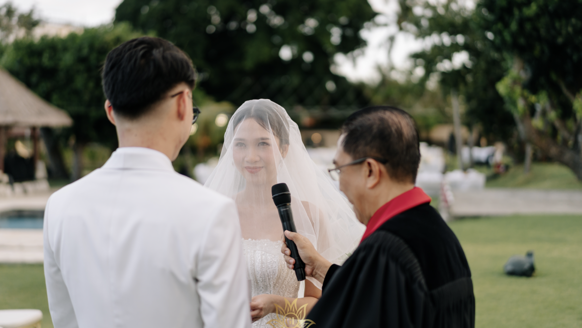 Hari Bahagia yang Menyatukan Cinta, Keluarga, dan Doa