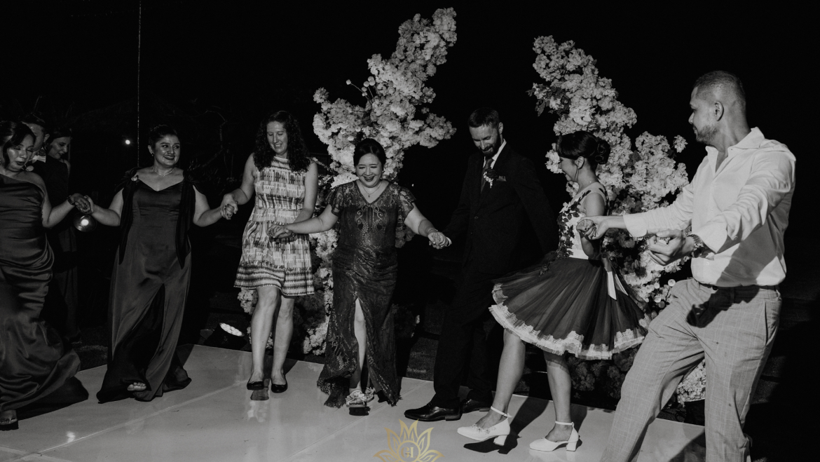 The Details That Made the Reception Feel Magical